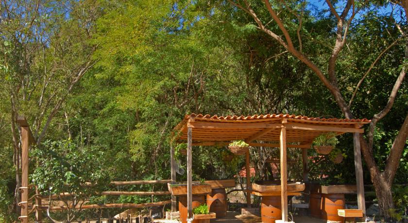 Villa Azalea Inn & Organic Farm JALISCO Exteriör bild